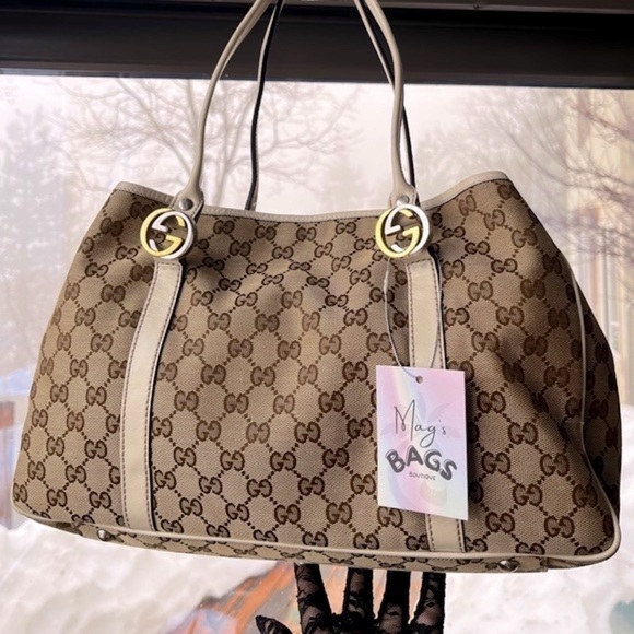 Gucci: Twins GG Monogram Canvas Gold/Silver Tote Bag - Picture 5 of 17